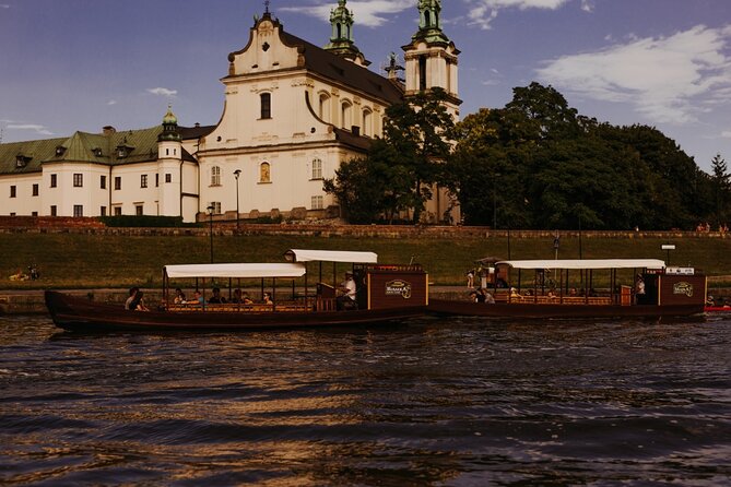 1 Hour Traditional Gondola Sightseeing Vistula River Cruise - Key things to know before you go