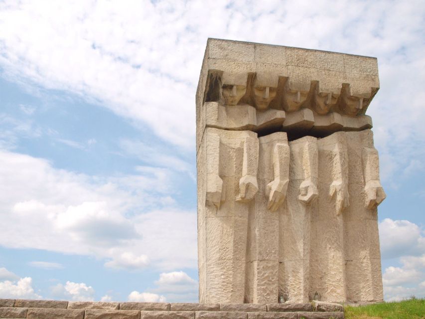 2-Hour Guided Tour in Kraków-Płaszów Concentration Camp - Key highlights to look for