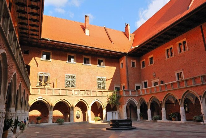 2 Hours Old Town Guided Bike Tour in Krakow - Key things worth knowing before you book