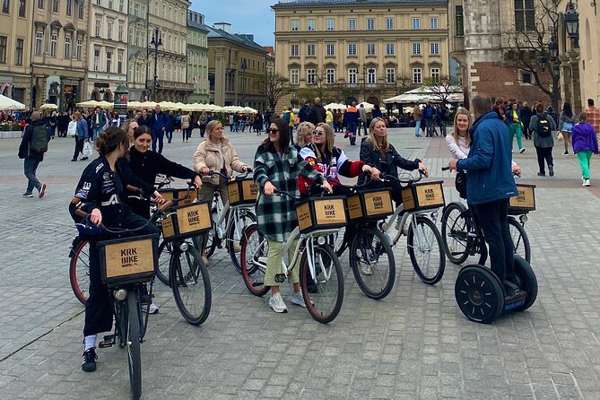 2 Hours Old Town Guided Bike Tour in Krakow - Wiślna 4 to Rynek Główny: warming up with the heart of Old Town