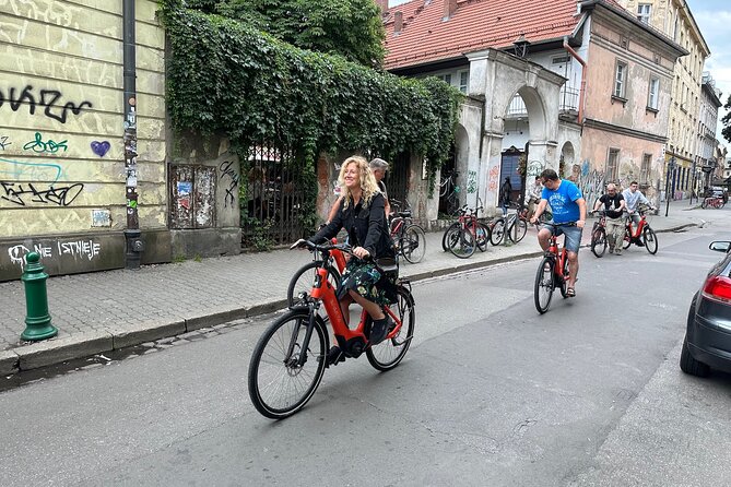 3-Hour E-Bike Tour In Krakow - Kazimierz: The Former Jewish District and the Modern Streetscape
