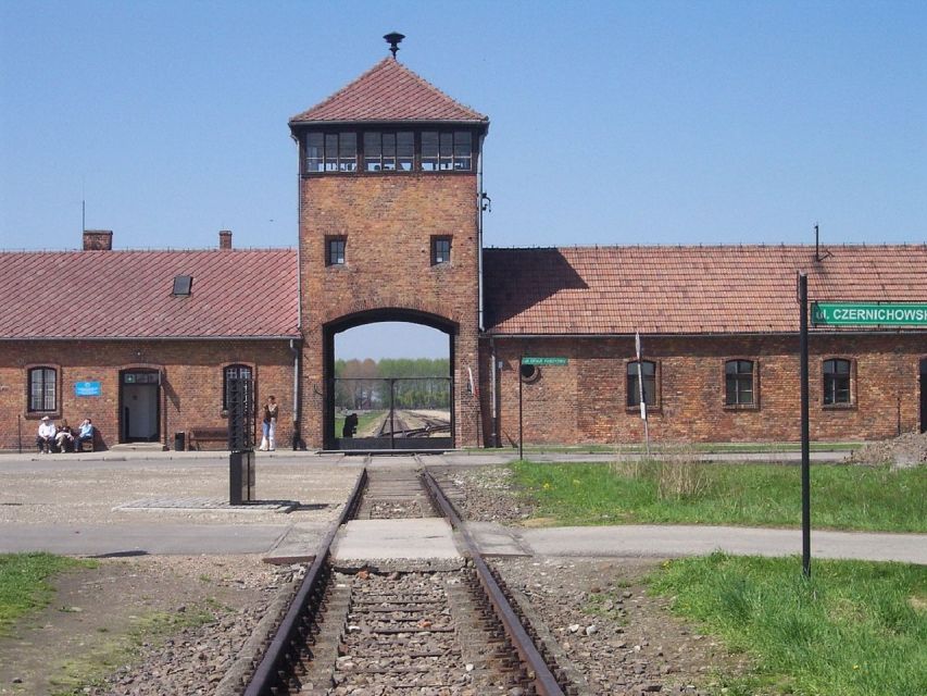 Auschwitz-Birkenau and Krakow Private Car Trip from Katowice - When Auschwitz I entry is limited: plan adjustments you should expect