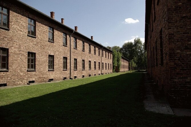 Auschwitz-Birkenau and Salt Mine Tour with private transport from Krakow - Price and Value: What You’re Really Paying For
