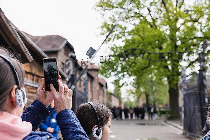 Auschwitz Birkenau and Wieliczka Salt Mine Day Tour from Krakow - A 4:00 am start, and how the day really runs