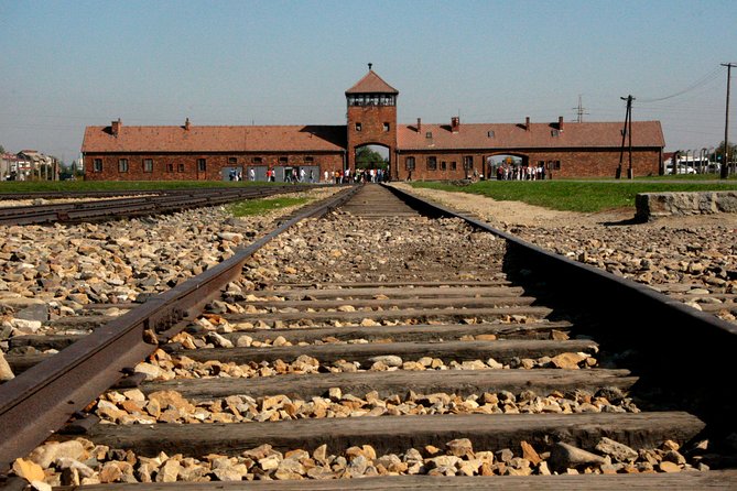 Auschwitz- Birkenau and Wieliczka Salt Mine in One Day - Hotel pickup, minivan comfort, and why headphones matter