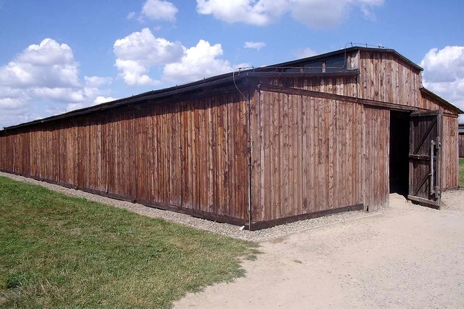 Auschwitz & Birkenau Best Value Guided Tour -Skip The LineTickets - Transportation comfort and group size: the “morning reality” check