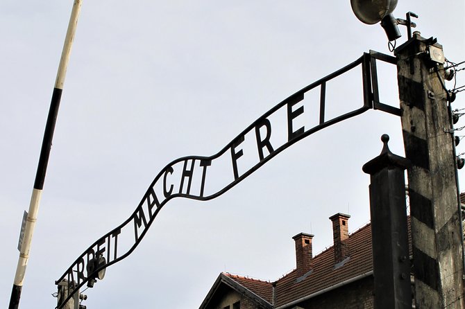 Auschwitz & Birkenau English guided tour by private transport from Katowice - Quick reasons this Auschwitz-Birkenau trip works well