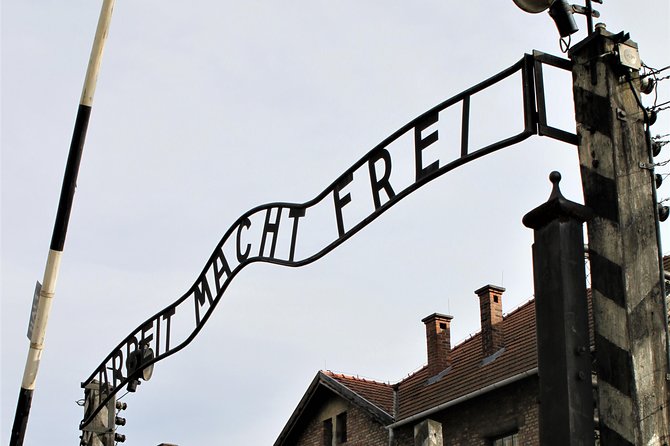 Auschwitz-Birkenau Guided Tour by Private Transport from Krakow - How much freedom do you get: the schedule trade-off