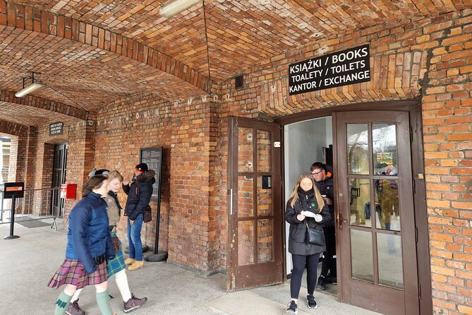 Auschwitz-Birkenau Guided Tour from Krakow opt. with Hotel Pickup - The Auschwitz Route in About 7 Hours: Auschwitz I to Birkenau
