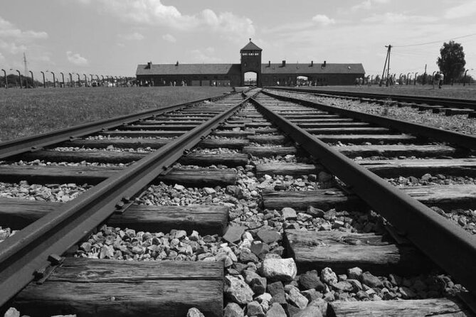 Auschwitz Birkenau Guided Tour/Skip The Line/PickUp/Guide ENG - Skip-the-line setup: where it helps and where it won’t