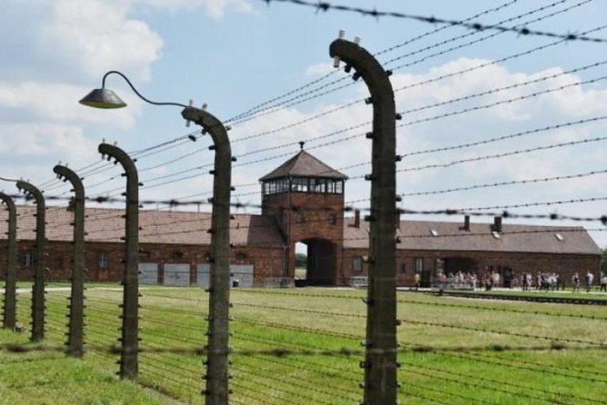 Auschwitz Birkenau Memorial and Museum group tour from Krakow - Auschwitz I: what the guided 2-hour focus helps you understand