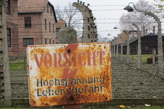 Auschwitz-Birkenau Museum Tour from Krakow - From Krakow pickup to the gate: why the start matters