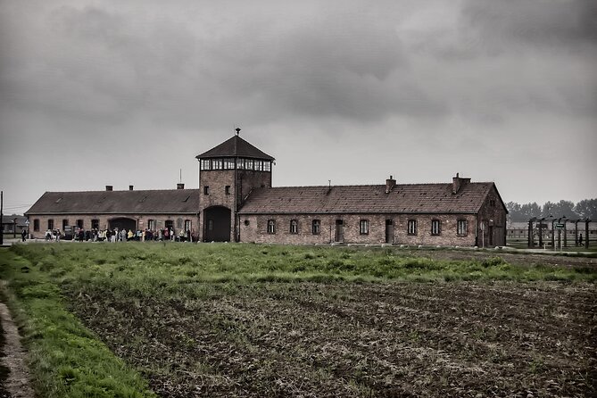 Auschwitz - Birkenau Private, 6-hr Study Tour - Auschwitz I Museum Blocks: Evidence, Objects, and Medical Experiments
