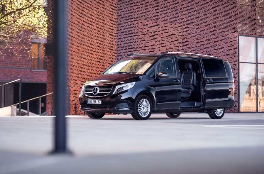 Auschwitz-Birkenau Private Transportation from Kraków - English-speaking driver: clearer communication, safer timing