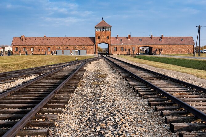 Auschwitz Birkenau Round Transfer, Private Driver from Krakow - Key things to know before you go