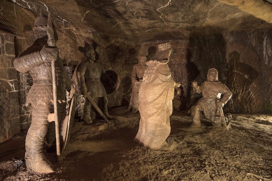Auschwitz-Birkenau & Salt Mine Tour in One Day from Krakow - Wieliczka Salt Mine: Steps, Salt Sculptures, and the 14–15°C Surprise