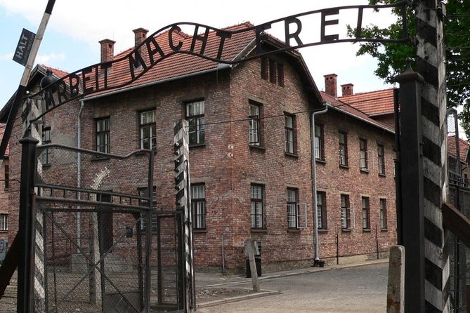 Auschwitz-Birkenau tour from Krakow with private driver - Key things I’d plan around