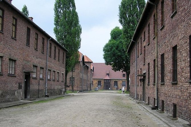 Auschwitz Guided Tour - Logistics That Actually Matter on a Long Emotional Day