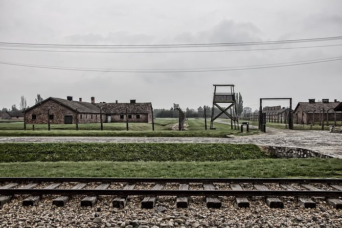 Auschwitz Private Tour - Inside Auschwitz I: Blocks, Jail, and the Camp’s Core Evidence