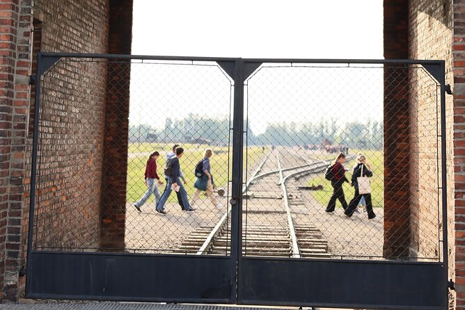 Auschwitz with Minivan Hotel Pickup from Krakow - Timing reality check: why schedules can change