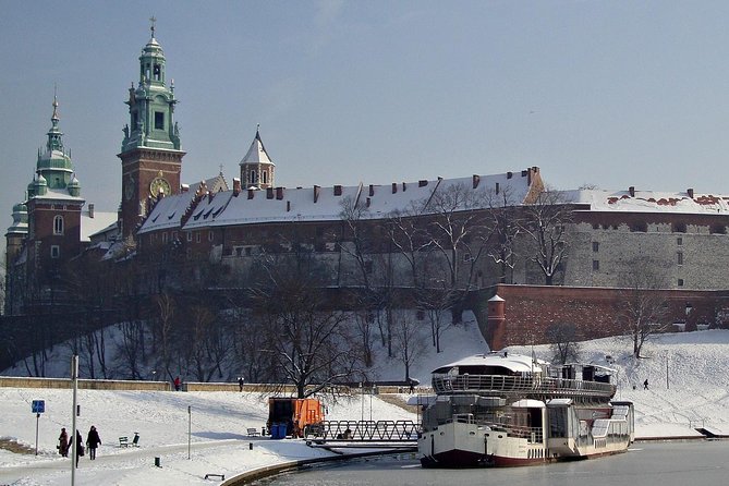 City Tour by electric car- Krakow - How Pickup, Mobile Tickets, and a Private Group Change Your Day
