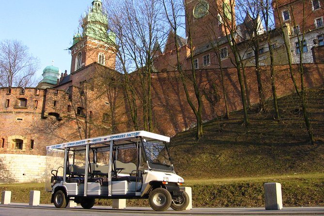 City Tour by electric car- Krakow - Old Town Orientation: Market Square to Wawel Royal Castle