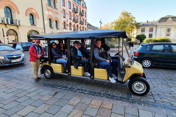 Cracow guided Full tour by Golf Cart-Family Discount - Stare Miasto: Old Town landmarks with fewer detours