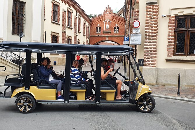 Cracow guided Full tour by Golf Cart-Family Discount - Logistics that matter: pickup, route shifts, and what to expect during stops