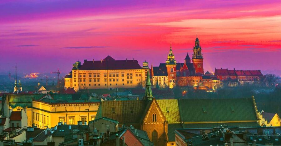 Creepy Krakow: 2-Hour City Walking Tour - Florian Gate, Town Hall Tower, and the Old Town’s Most “Story-Friendly” Streets