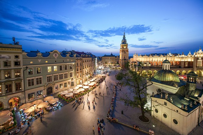 Creepy Krakow City Walking Tour - Wawel Royal Castle: The Perfect Ending Point for Dark History