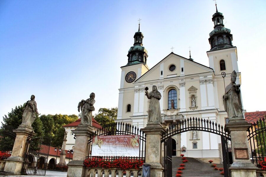 Day Tour: Traces of Pope John Paul II near Krakow - Guide, transport, and the practical stuff that can make or break it