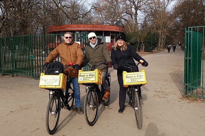 Discover Kraków by Bike with a Dutch guide - Key things you’ll notice on this Kraków bike tour
