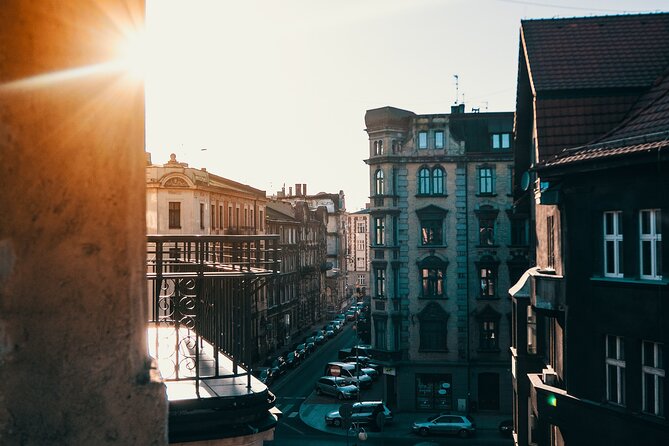 Explore Katowice in 60 minutes with a Local - Entering Katowice: how the 60-minute format feels in real life