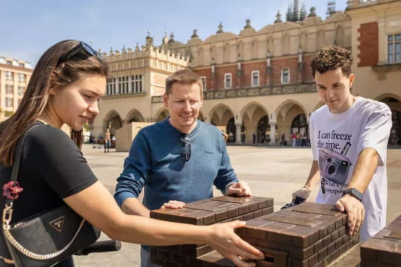 Explore Krakow Old Town - UNESCO streets and squares: what you’re really seeing