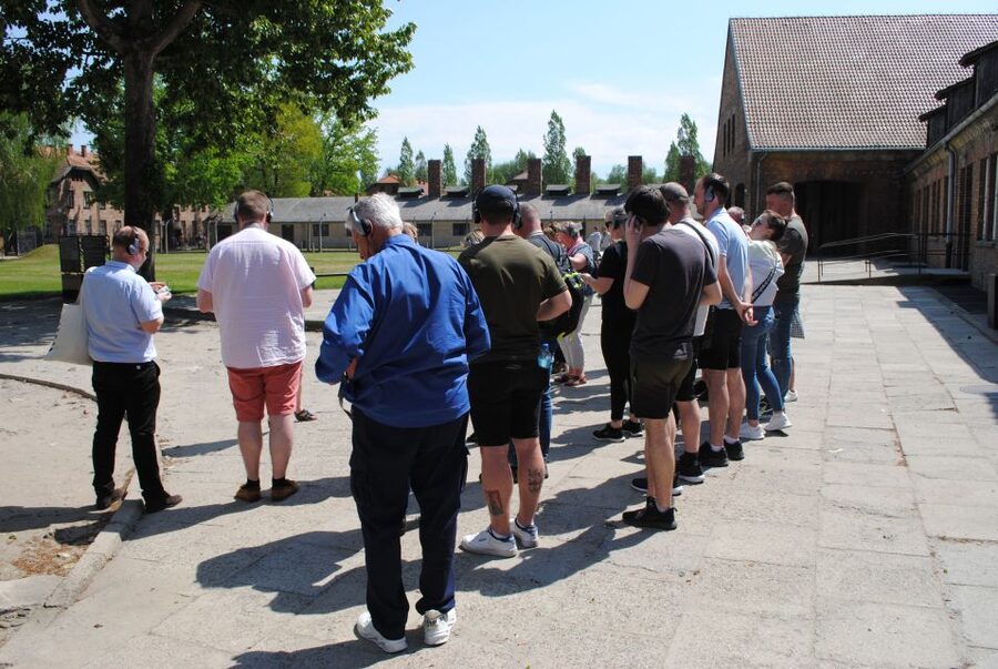 From Krakow: Auschwitz-Birkenau Live Guided Tour & Pickup - Small Group Comfort and Licensed Guidance