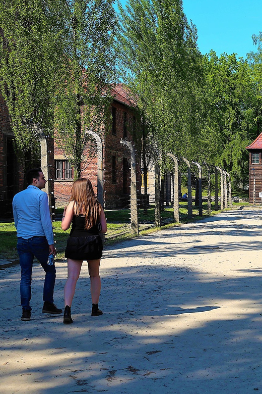From Krakow: Auschwitz Birkenau Small Group Tour with Pickup - Why this day starts so early in Krakow