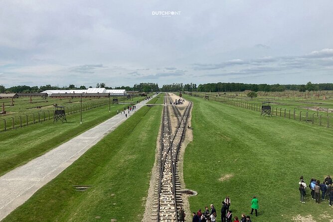 from Kraków: Auschwitz excursion with guaranteed Dutch guide - Why a Dutch-Guide Tour in Krakow Makes a Difference
