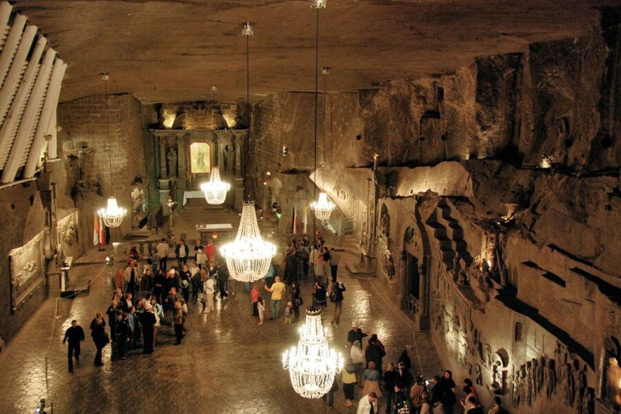 From Krakow: Auschwitz Museum and Wieliczka Salt Mine Tour - Practical tips that protect your day (and your entry)