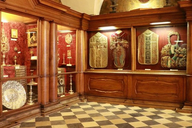 From Krakow: Black Madonna of Czestochowa Sanctuary - Guided Tour - FAQ