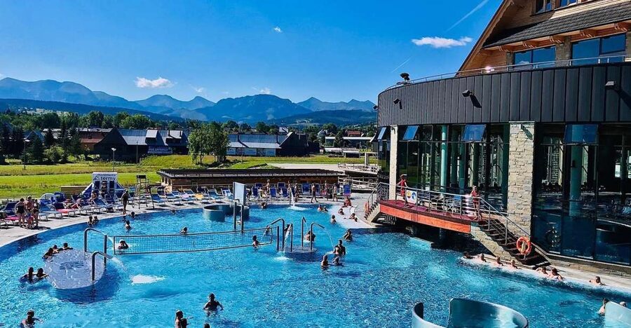 From Krakow: Chochołowskie Thermal Baths Ticket and Transfer - Chochołowskie Baths: The Best Kind of Weather Antidote