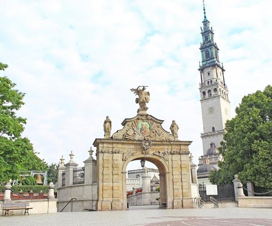 From Kraków: Czestochowa Black Madonna - Key takeaways