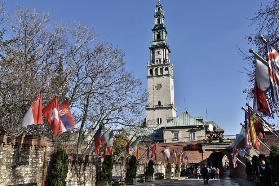 From Krakow: Czestochowa - The Black Madonna - Guide Quality Matters Here