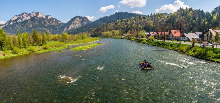 From Krakow: Dunajec River Rafting with Thermal Baths option - Szczawnica: where the day “lands” after the river
