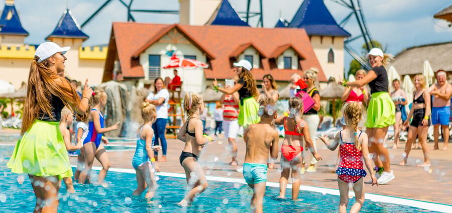 From Krakow: Energylandia Park Open Ticket & Pickup Options - Energylandia from Krakow: why this day trip works