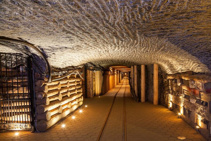 From Krakow: Guided Wieliczka Salt Mine Tour - How long you’ll be underground (and why that timing works)