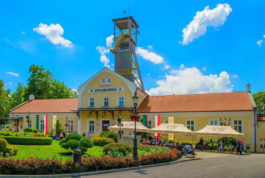 From Krakow: Guided Wieliczka Salt Mine Tour - Who this tour suits best (and who should consider alternatives)