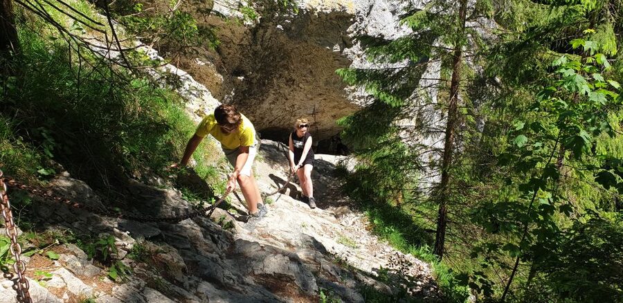 From Krakow: Hiking in the Tatra Mountains and Thermal baths - How hard is it, really? Heights, shoes, and who should skip it