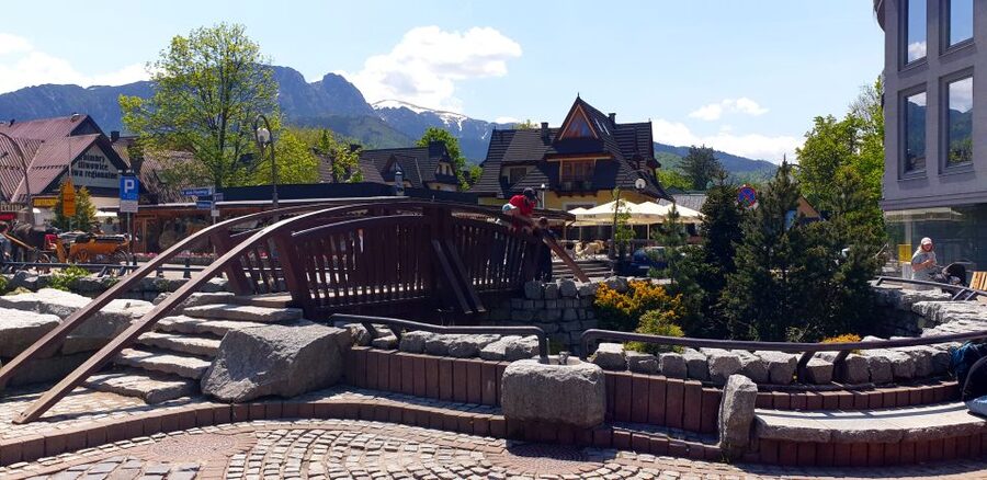 From Krakow: Slovakia Treetop Walk and Zakopane Tour - Gubałówka hill by funicular: mountain views with minimal fuss