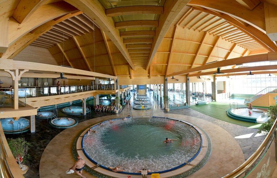 From Krakow: Slovakia Treetop Walk, Zakopane & Thermal Spa - Zakopane: Krupówki Stroll, Lunch Choices, and Cable-Car Fun