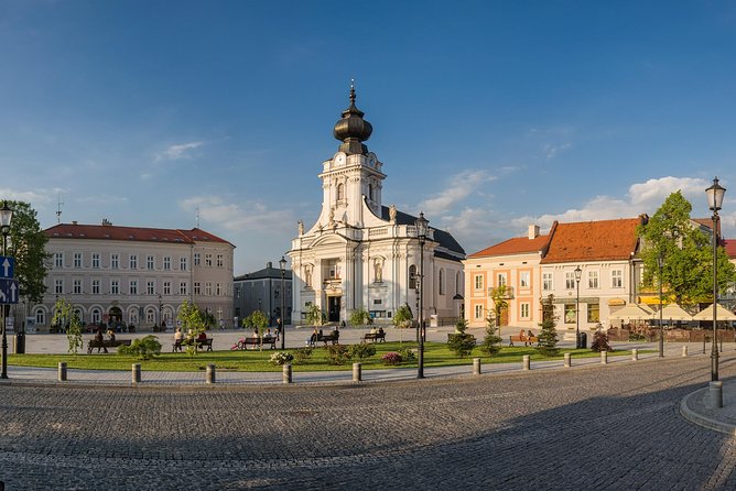 From Krakow: The Black Madonna of Czestochowa & John Paul II Family Home - Stop 1: John Paul II family home, baptism church, and the museum tour